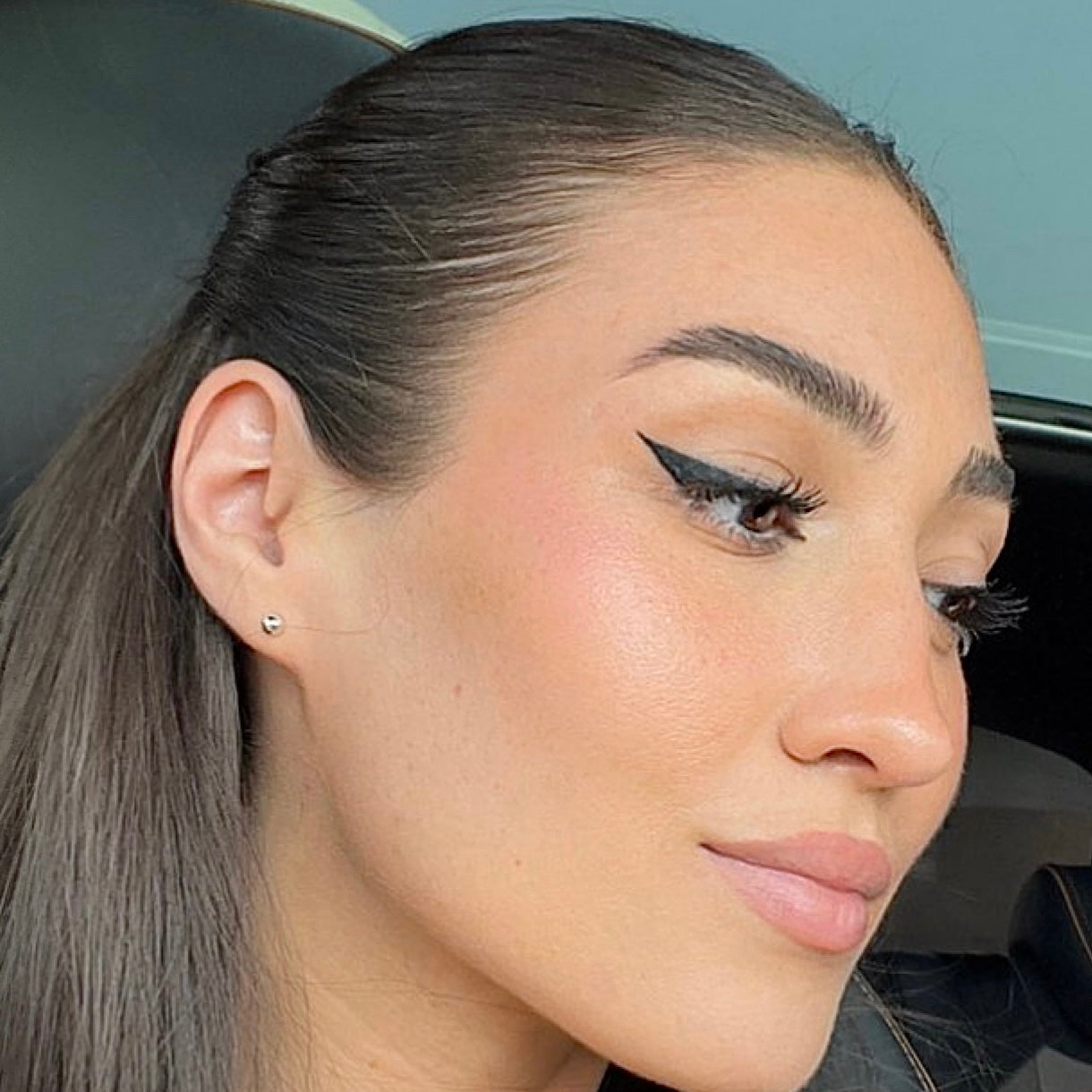 Facetune_16-07-2023-16-50-43.jpg